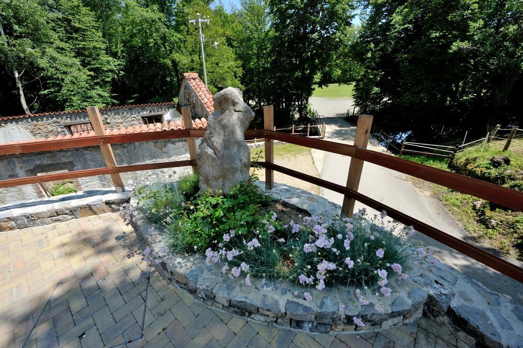 Tourist Farm Dujceva Domacija Vila Vremski Britof Exterior foto