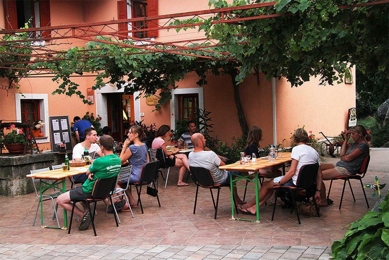 Tourist Farm Dujceva Domacija Vila Vremski Britof Exterior foto
